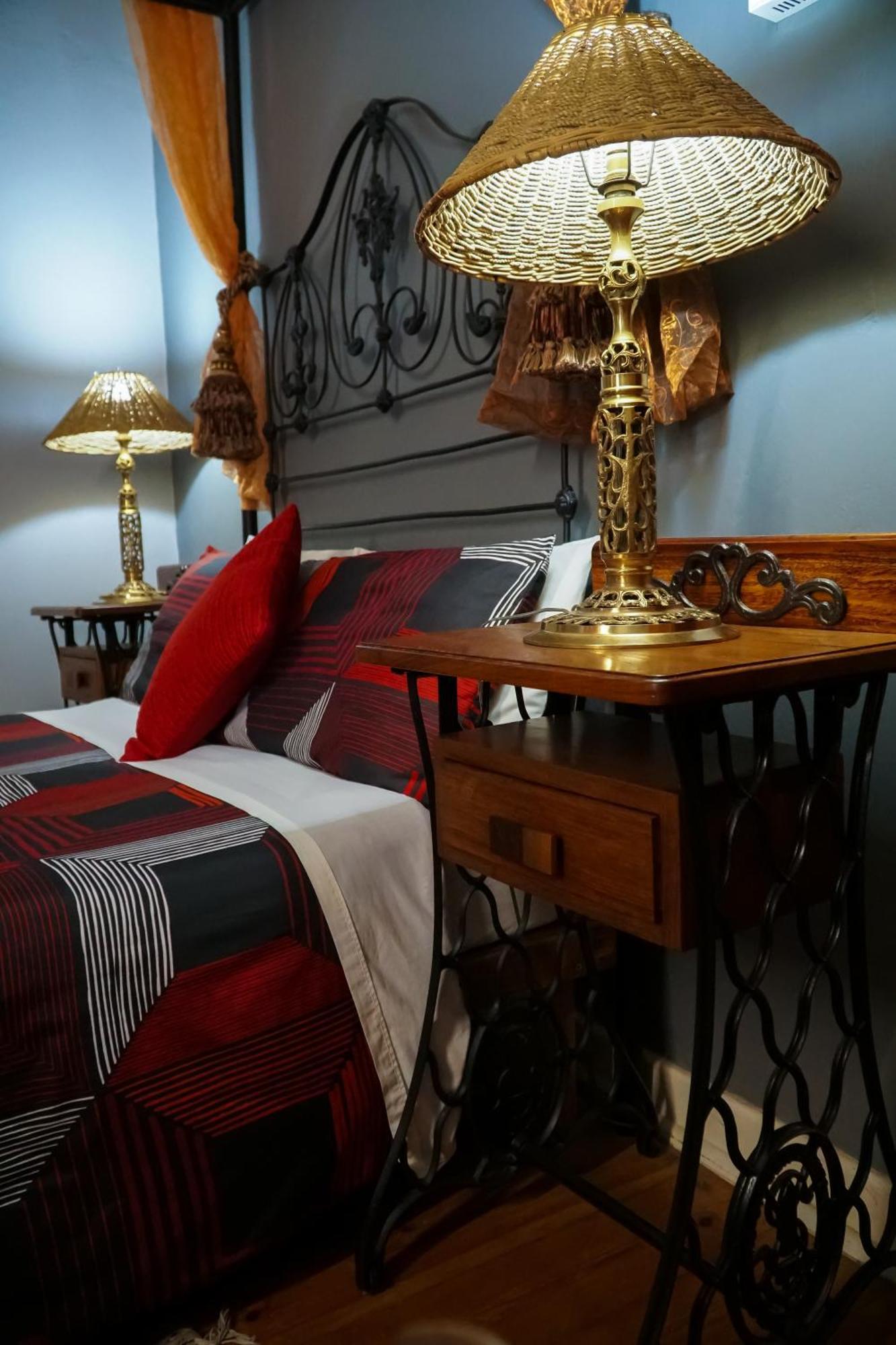 Outentique Accommodation Оудсхорн Экстерьер фото