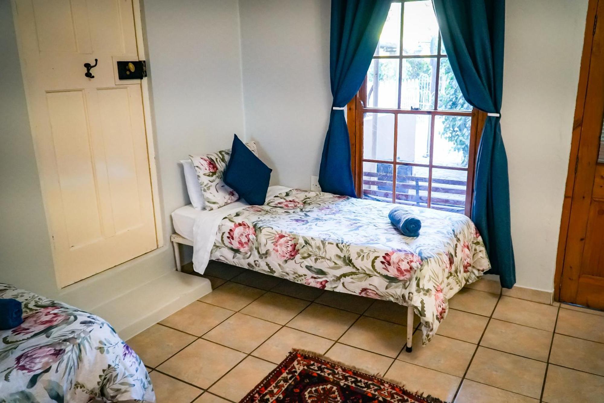 Outentique Accommodation Оудсхорн Номер фото